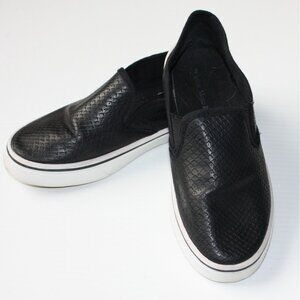 Eddie Marc Kids Girl's Black Slip On Shoes size 2